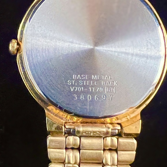 Vintage Seiko Dial Date, Water Resistant Gold Watch, Tested and Working - Picture 6 of 12